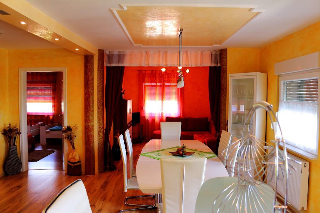 Apartment Euro As Kappel-Grafenhausen Rum bild
