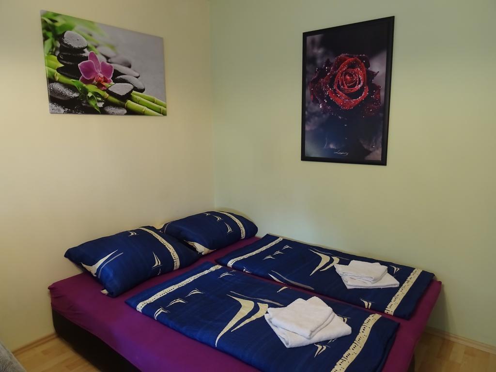 Apartment Euro As Kappel-Grafenhausen Exteriör bild