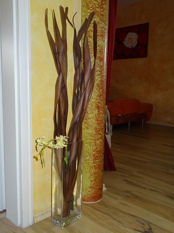 Apartment Euro As Kappel-Grafenhausen Exteriör bild