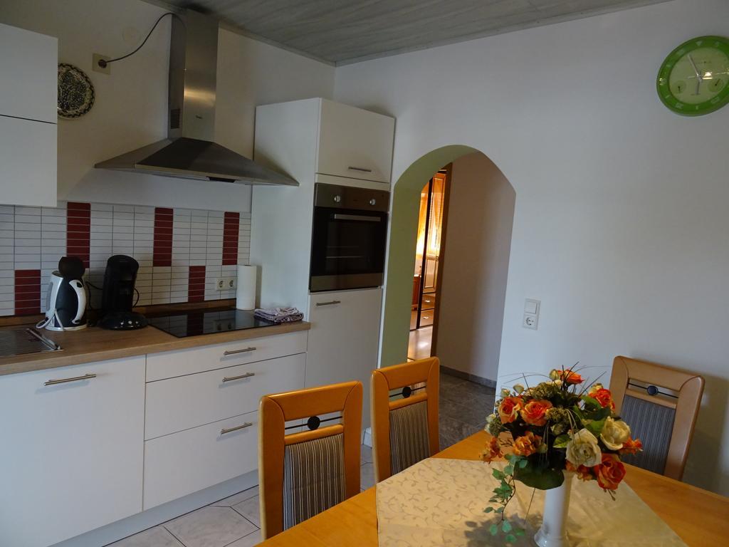 Apartment Euro As Kappel-Grafenhausen Exteriör bild