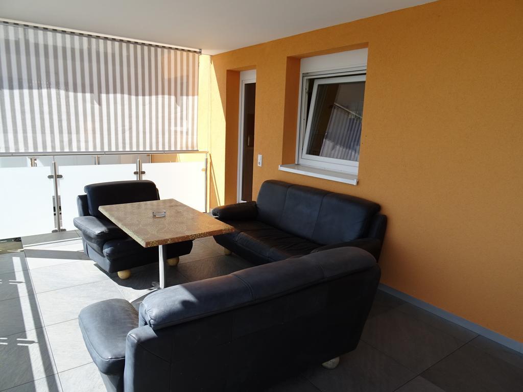 Apartment Euro As Kappel-Grafenhausen Exteriör bild